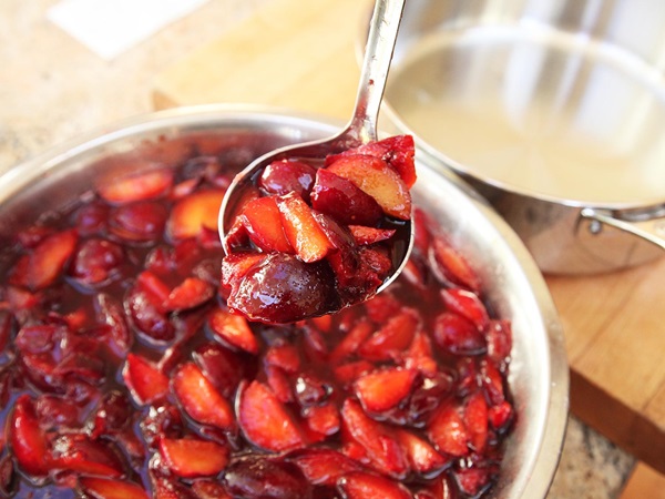 Cómo preparar mermelada de una ciruela con una piedra y sin hueso - recetas simples