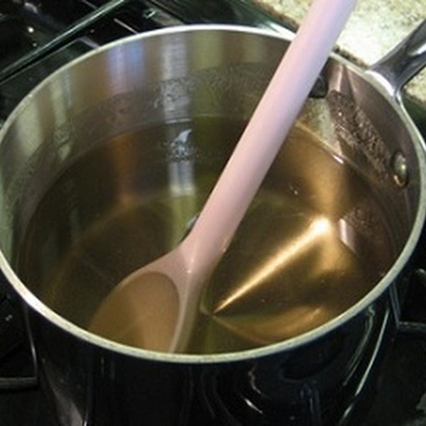 Vino de frambuesa en casa - recetas simples