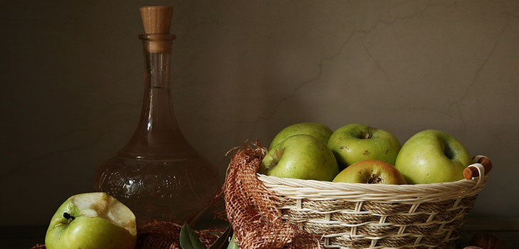Vino casero de manzanas