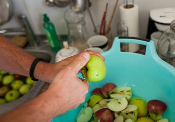 Vino casero de manzanas