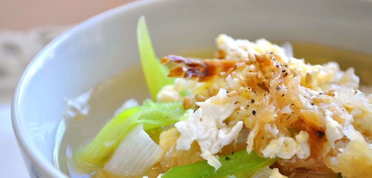 Sopa de pescado enlatado