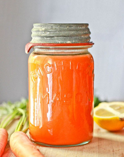 Cómo preparar jugo de manzana para el invierno