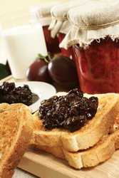 Espacios en blanco de ciruelas para el invierno - recetas de fotos