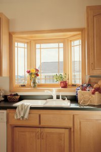 Cocina con ventana salediza
