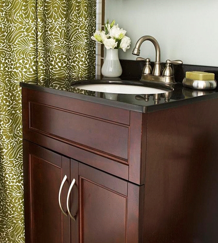 Interiores originales de baños pequeños: 15 ideas con foto