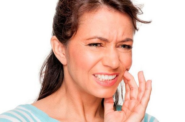 Por qué pica los dientes en un adulto