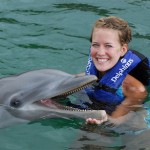 Terapia con delfines: bañarse con delfines Terapia con delfines: bañarse con delfines