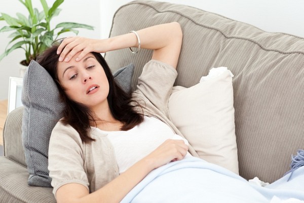 Dolores de cabeza en el 3er trimestre: motivos y métodos de tratamiento