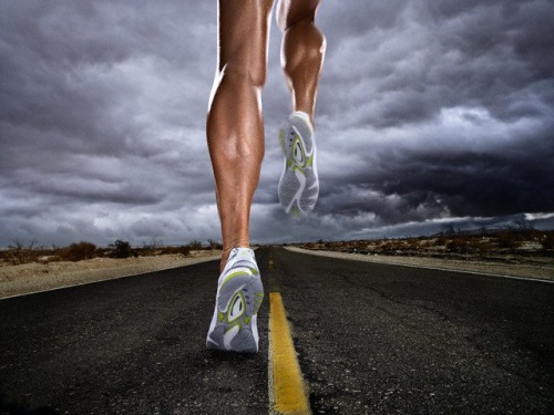 Cómo correr para quitar el vientre