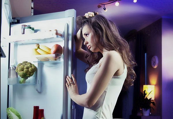 Cómo comer y mantenerse delgado: los secretos de una cena tardía