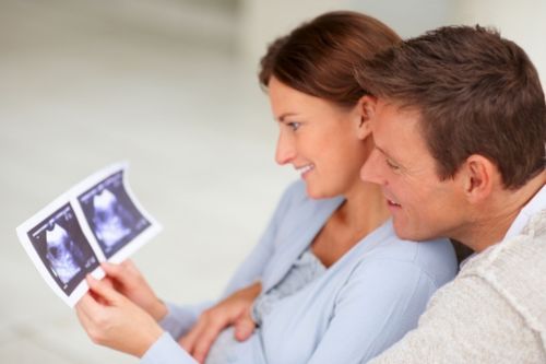 ¿Cuál es la probabilidad de quedar embarazada con gemelos?