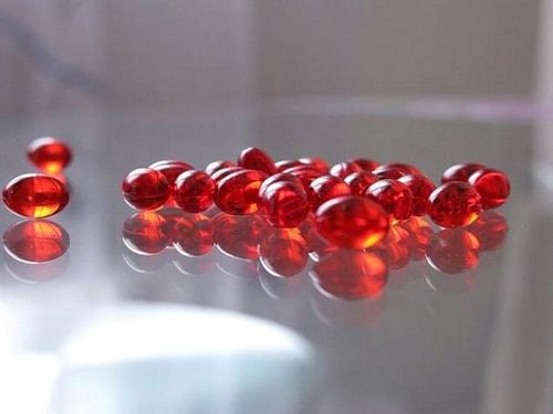 La vitamina A en cápsulas es un componente importante en el cuerpo